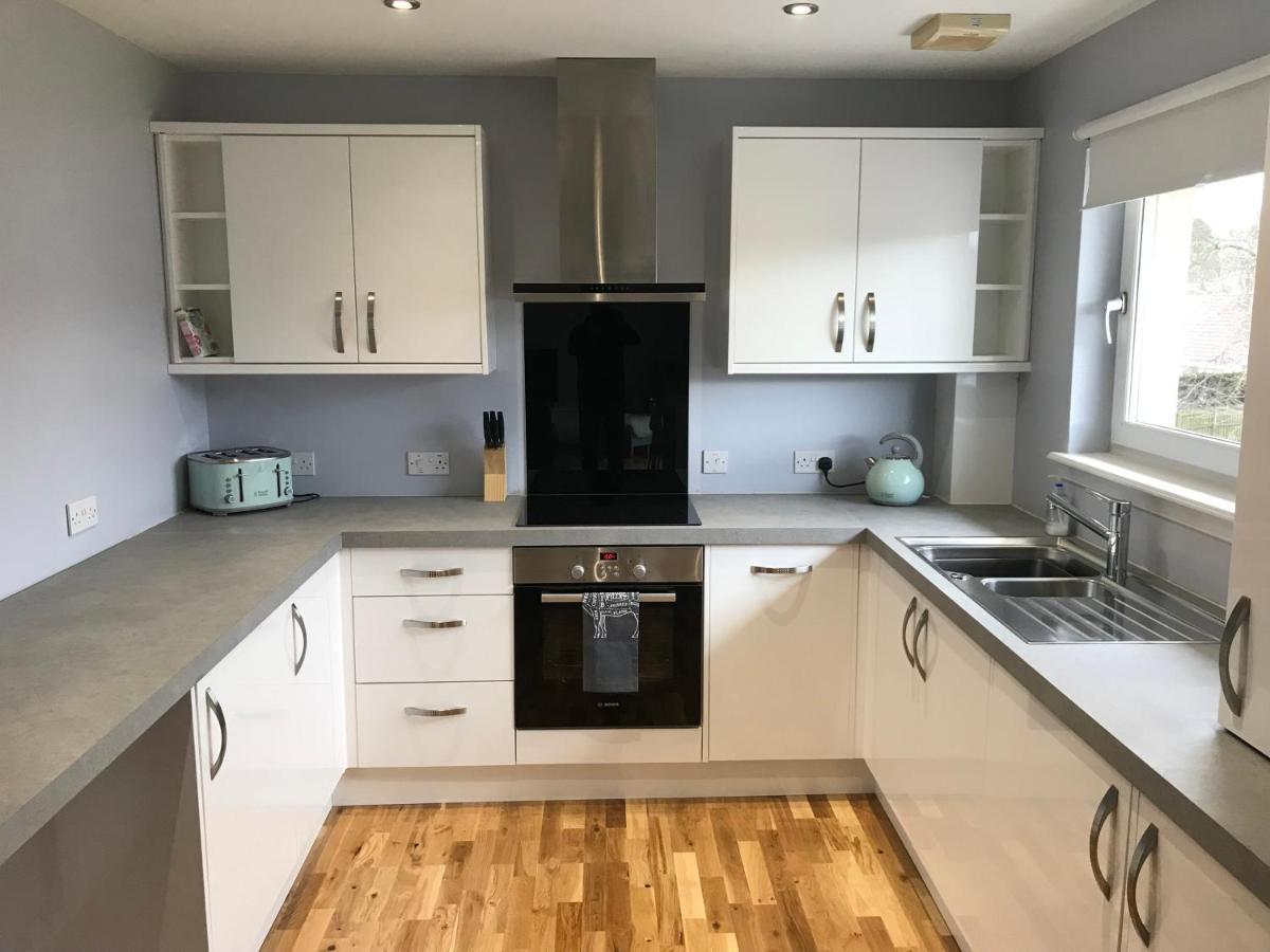 Flat Five, 212 Eaglesham Road, East Kilbride, Glasgow Extérieur photo